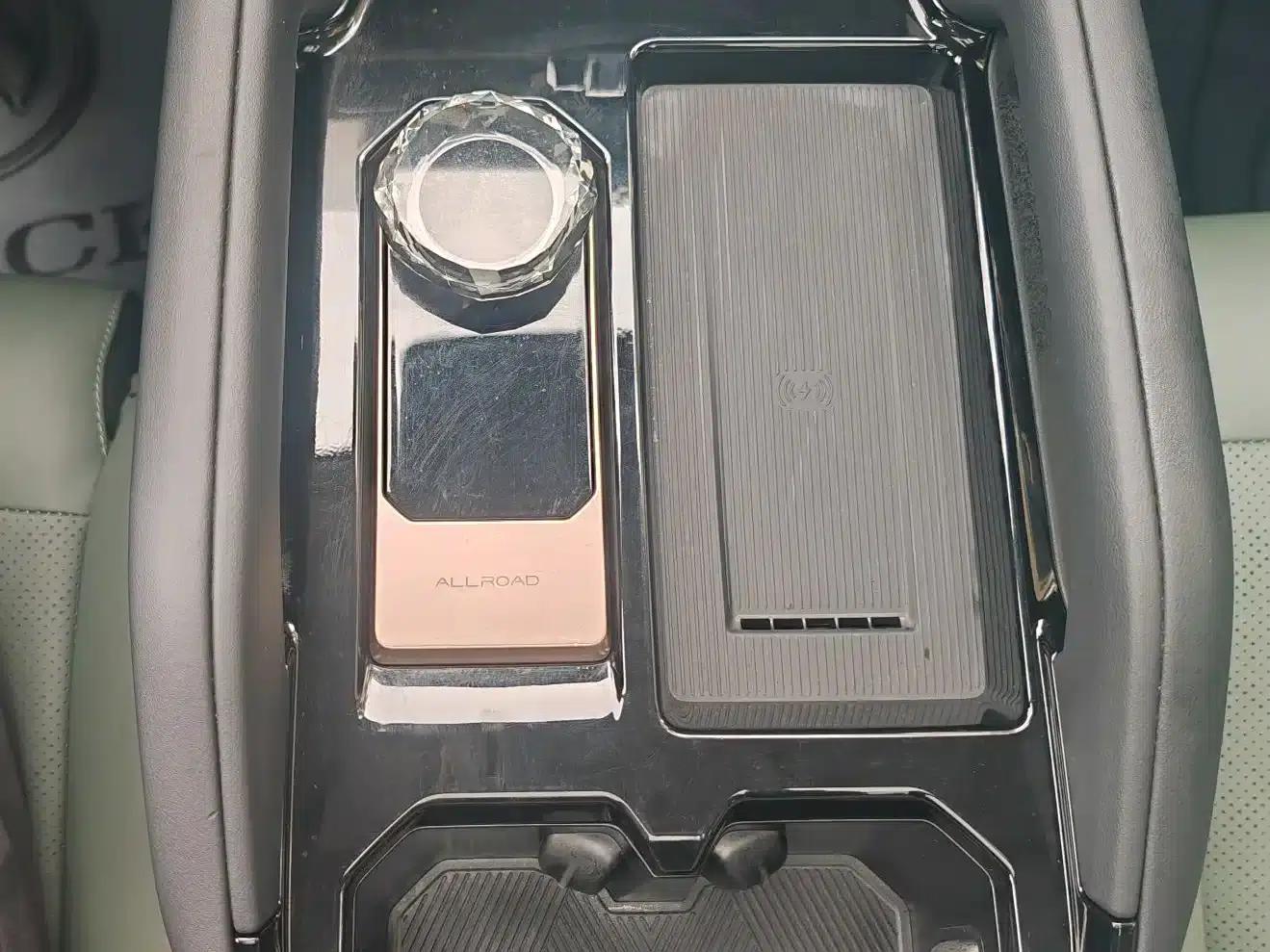 iCAR 03 2024 Model 401km 2WD Executive Edition — миниатюра 6