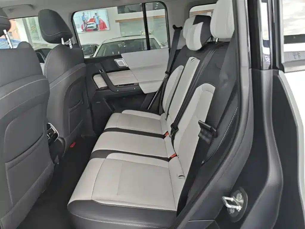 iCAR 03 2024 Model 401km 2WD Standard Advanced Edition — миниатюра 17