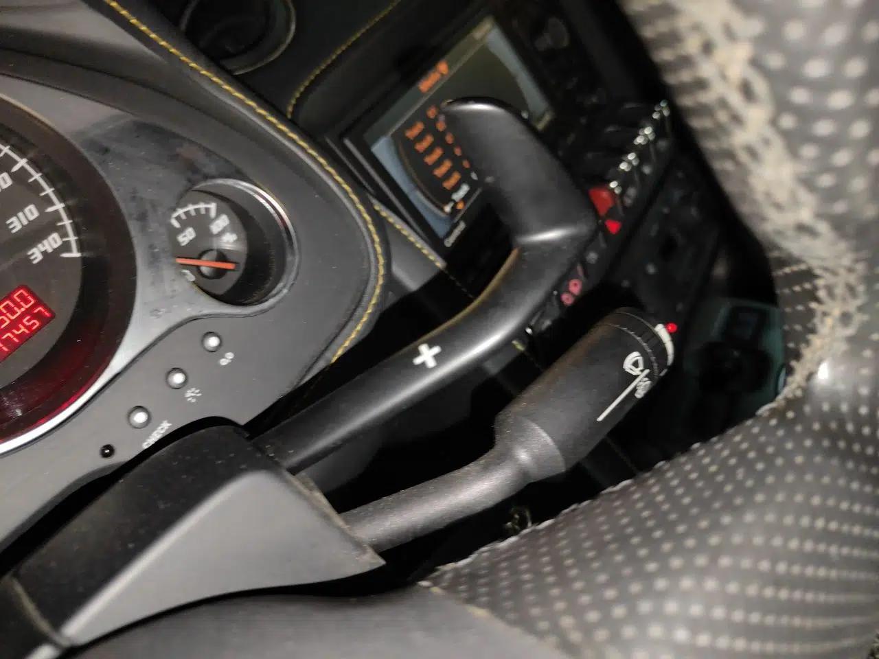 Lamborghini Gallardo 2011 LP 550-2 Tricolore — миниатюра 15