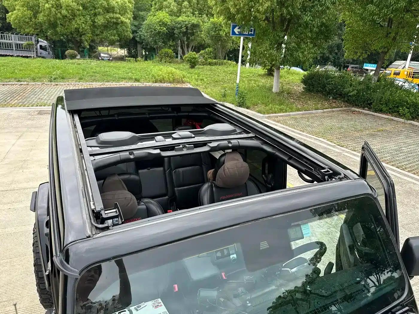 2021 Jeep Wrangler 2.0T Canadian Spec — миниатюра 7