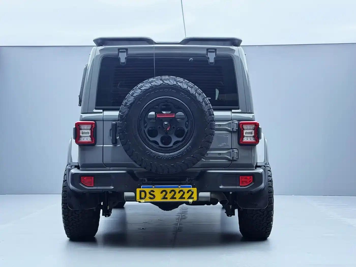2022 Jeep Wrangler 2.0T Highland 4-Door — миниатюра 11