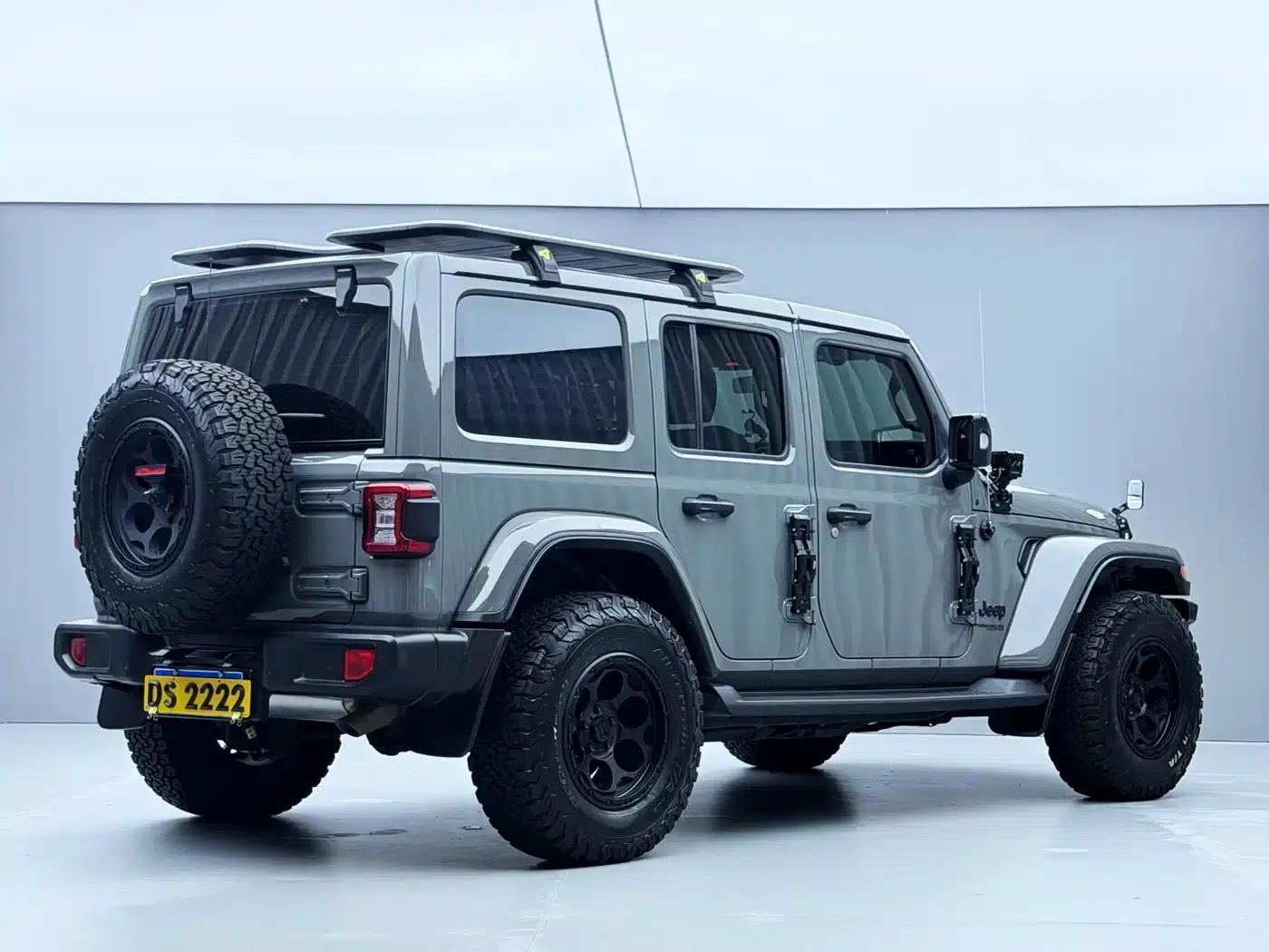 2022 Jeep Wrangler 2.0T Highland 4-Door — миниатюра 12