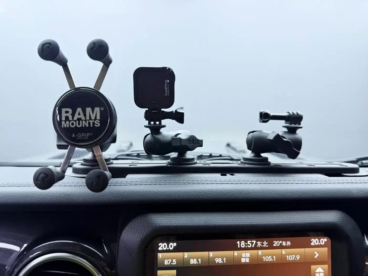 2022 Jeep Wrangler 2.0T Highland 4-Door — миниатюра 17