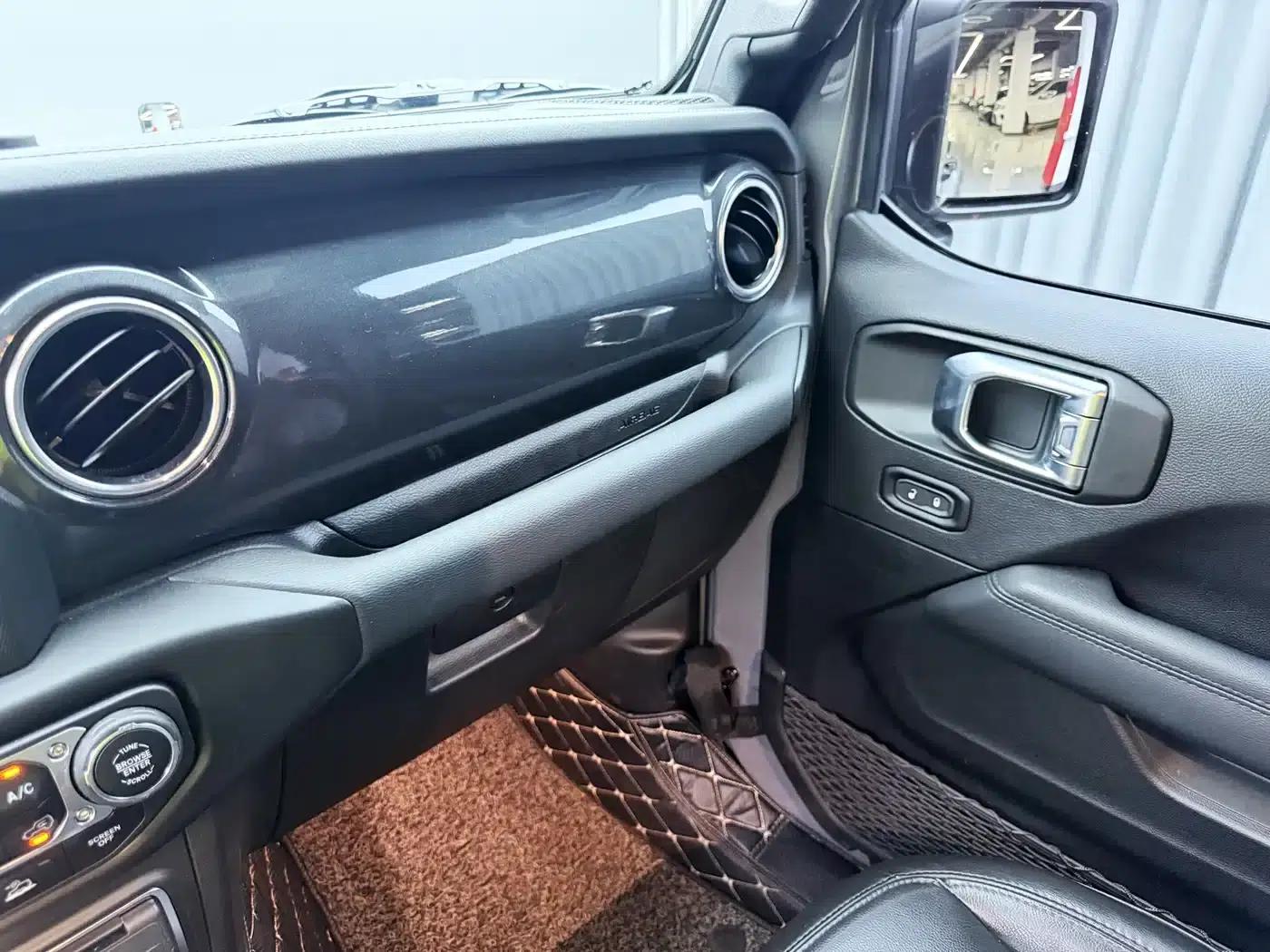 2022 Jeep Wrangler 2.0T Highland 4-Door — миниатюра 21