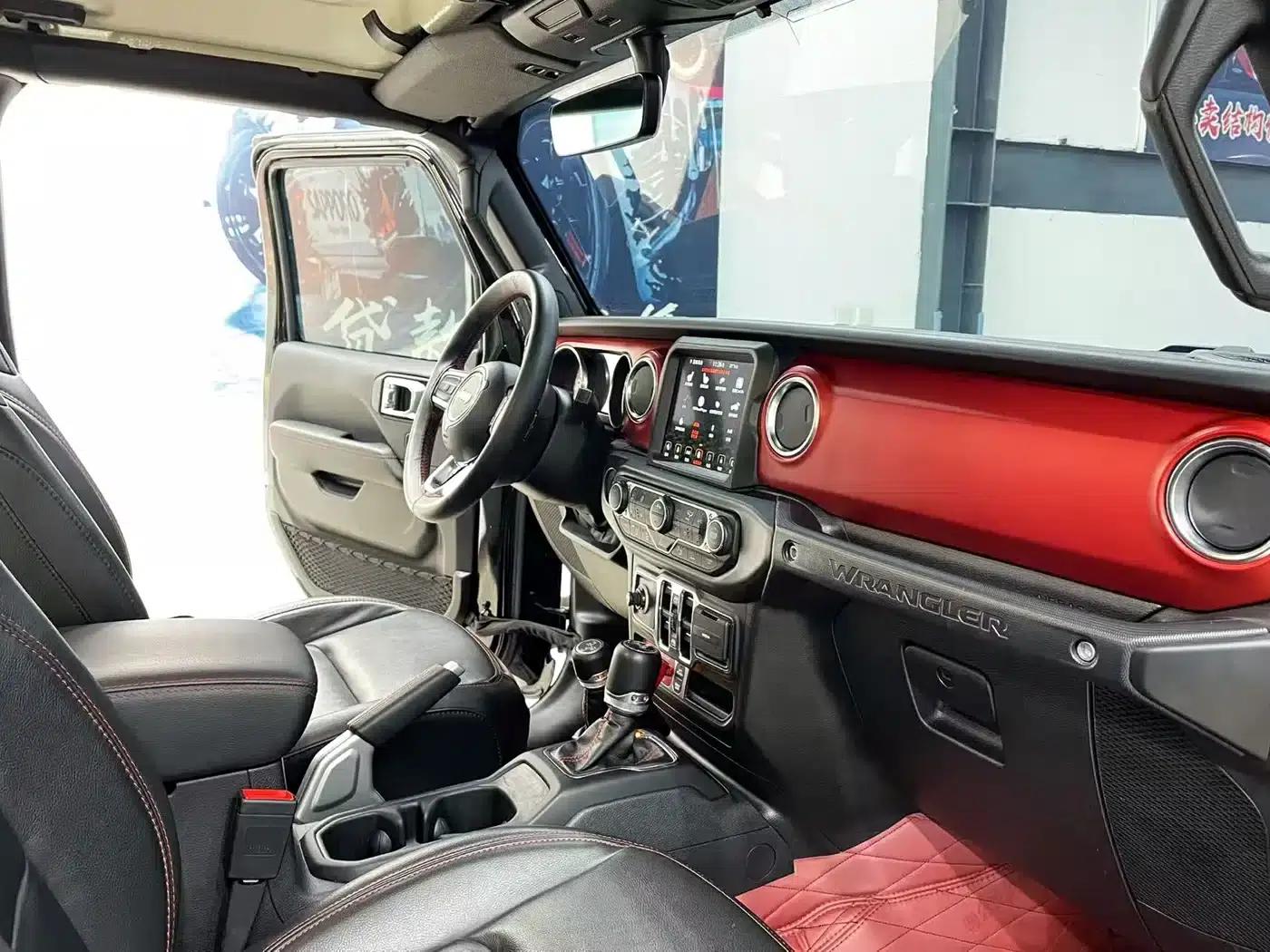 2021 Jeep Wrangler 2.0T Rubicon 4-Door — миниатюра 7