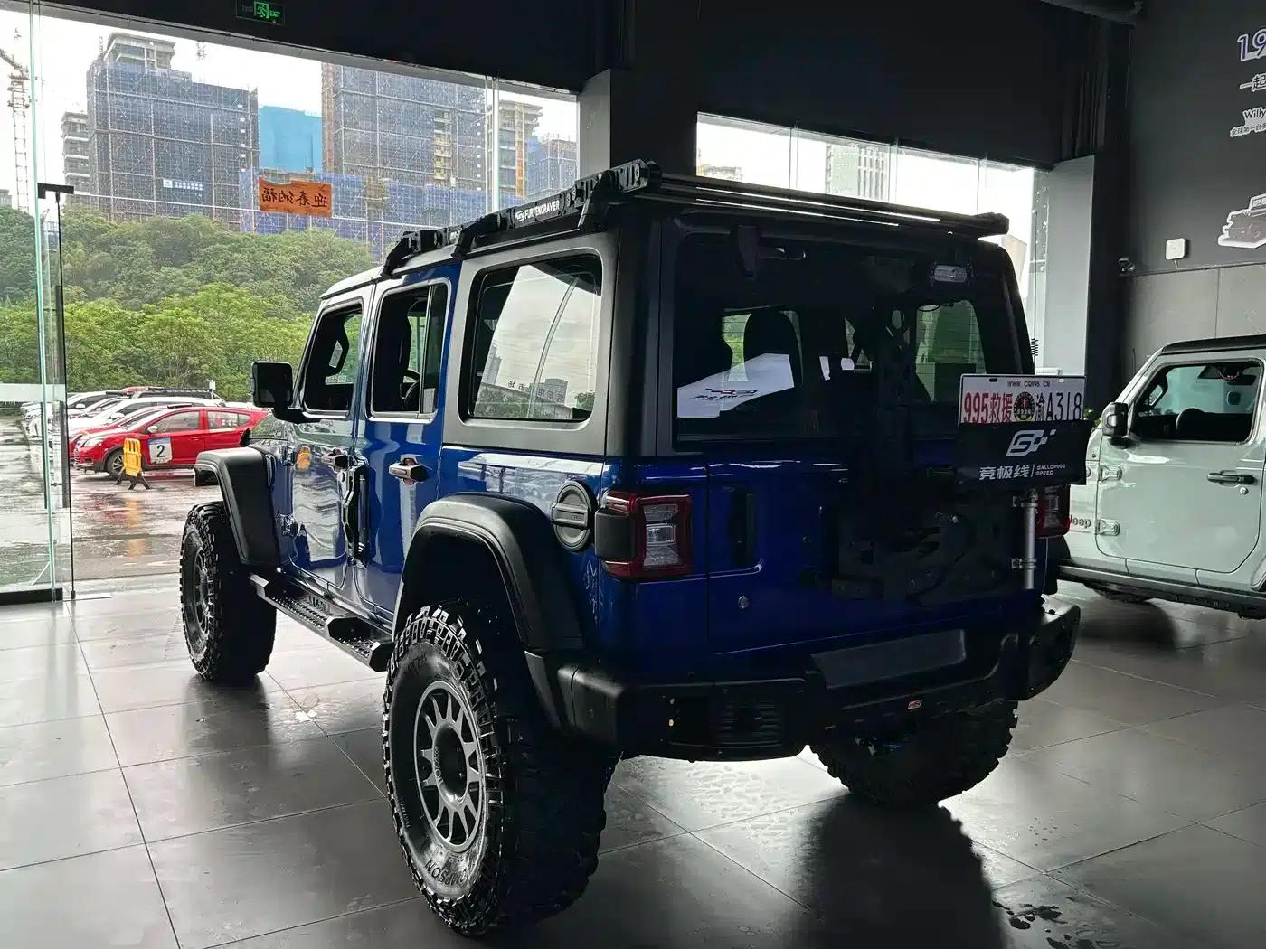 2019 Jeep Wrangler 2.0T Rubicon 4-Door (China VI Emission Standard) — миниатюра 11