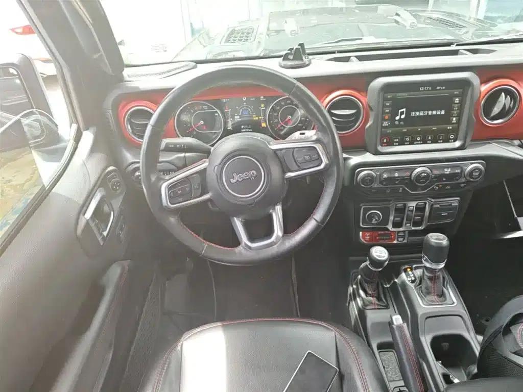 2021 Jeep Wrangler 2.0T Rubicon 4-Door — миниатюра 17