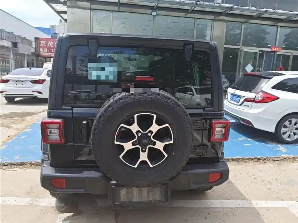 2021 Jeep Wrangler 2.0T Rubicon 4-Door — миниатюра 10