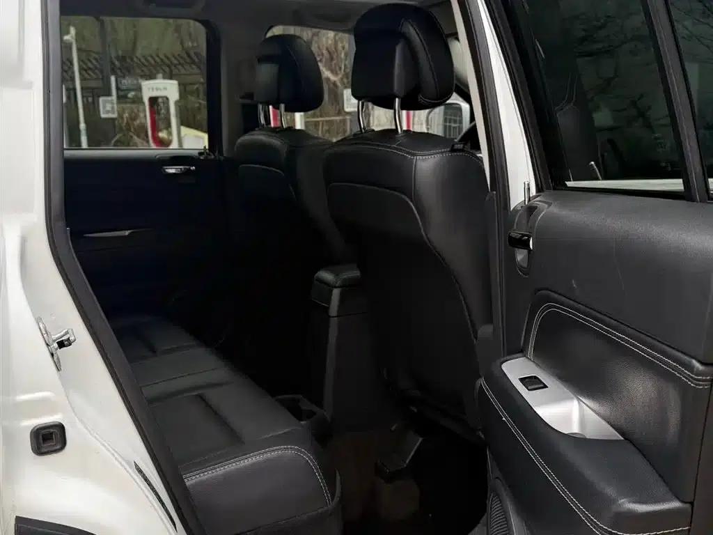2014 Jeep Compass (Imported) Facelift 2.0L 2WD Elite Edition — миниатюра 5