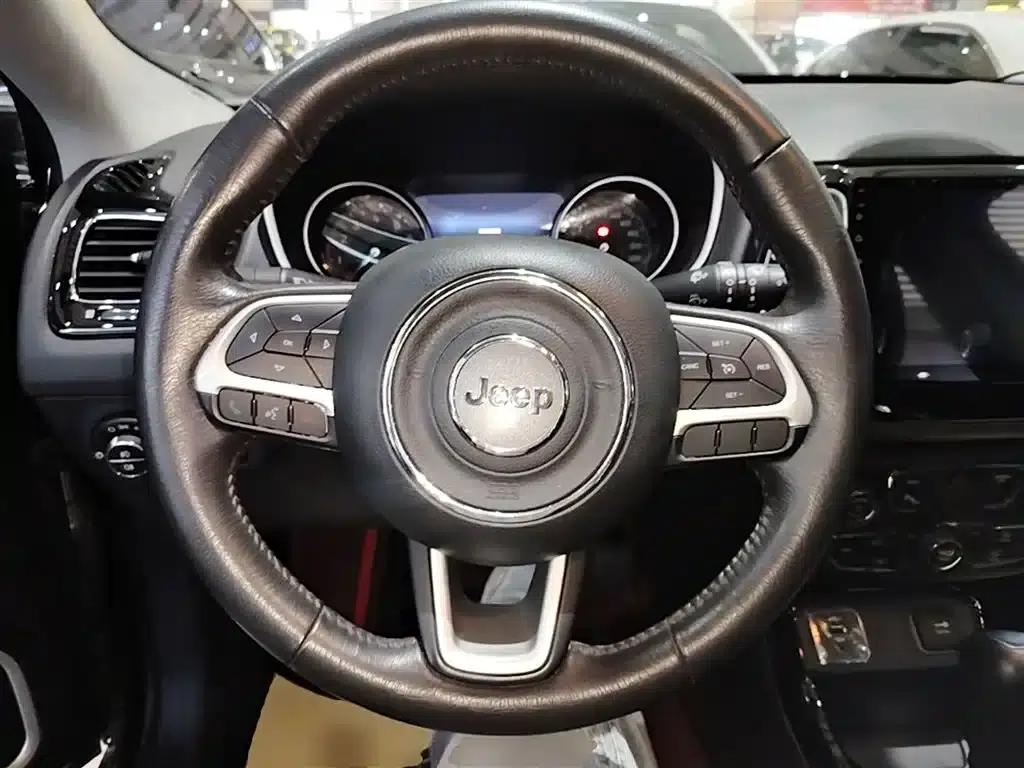 Jeep Compass 2020 220T Automatic Elite Edition — миниатюра 11
