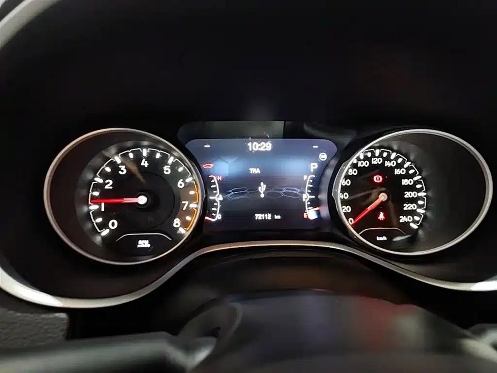 Jeep Compass 2020 220T Automatic Elite Edition — миниатюра 12
