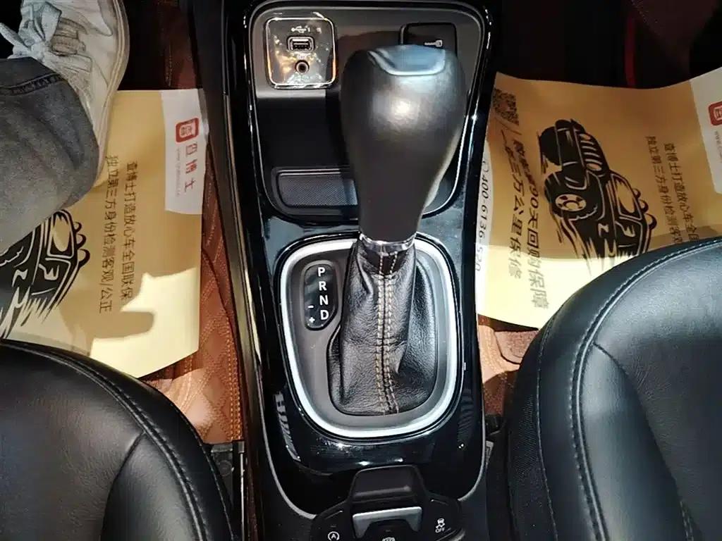 Jeep Compass 2020 220T Automatic Elite Edition — миниатюра 14