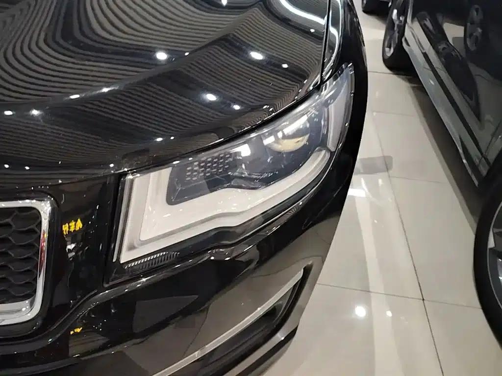Jeep Compass 2020 220T Automatic Elite Edition — миниатюра 24