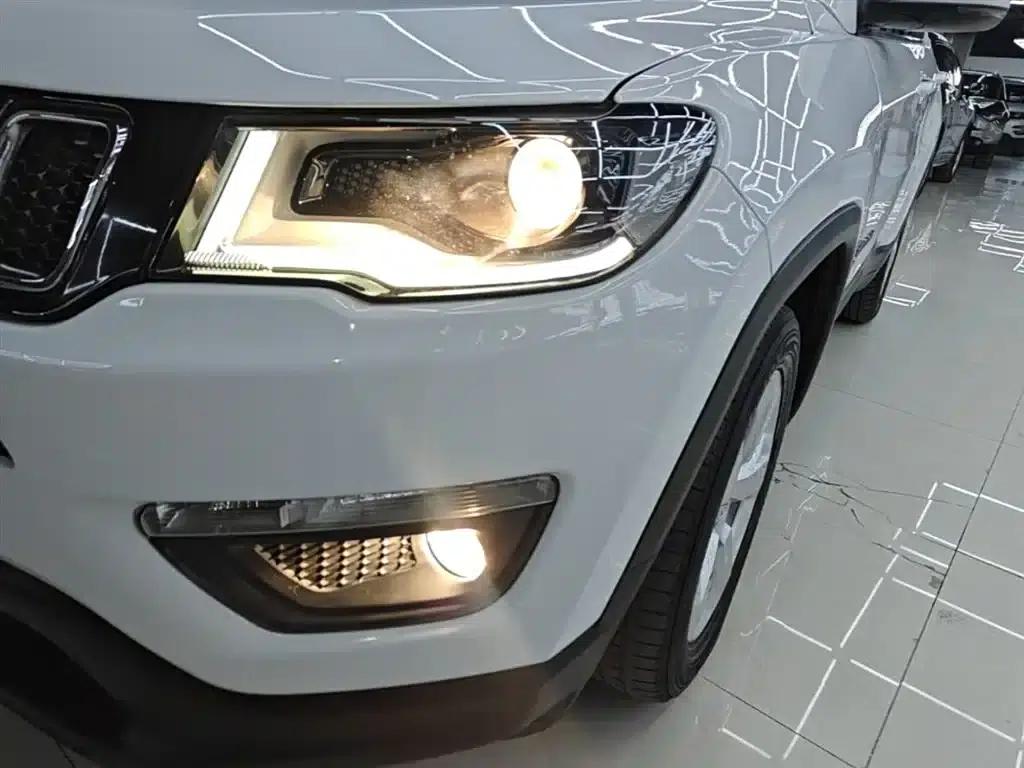 Compass 2017 200T Automatic Family Edition — миниатюра 24