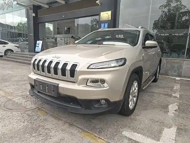 Jeep Cherokee 2016 2.4L Leading Edition