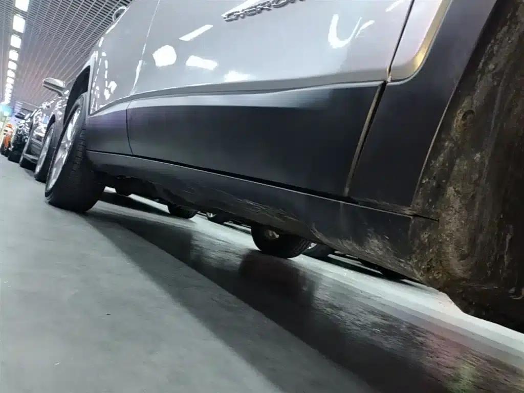 Jeep Cherokee 2016 2.4L Leading Intelligent Edition — миниатюра 21