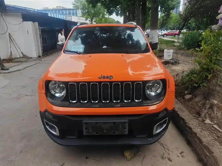Jeep Renegade 2016 1.4T Automatic Smart Edition — миниатюра 2