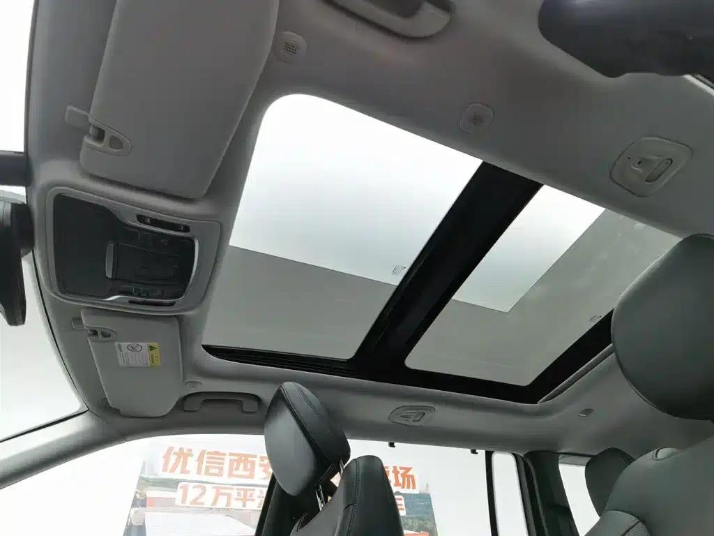 Grand Commander 2018 2.0T 4WD Premium Edition (National V Emission Standard) — миниатюра 14