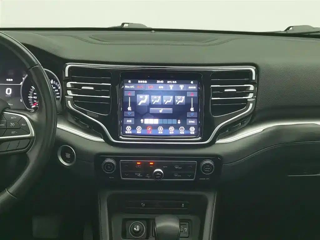 Grand Commander 2022 2.0T 2WD Luxury Edition — миниатюра 12