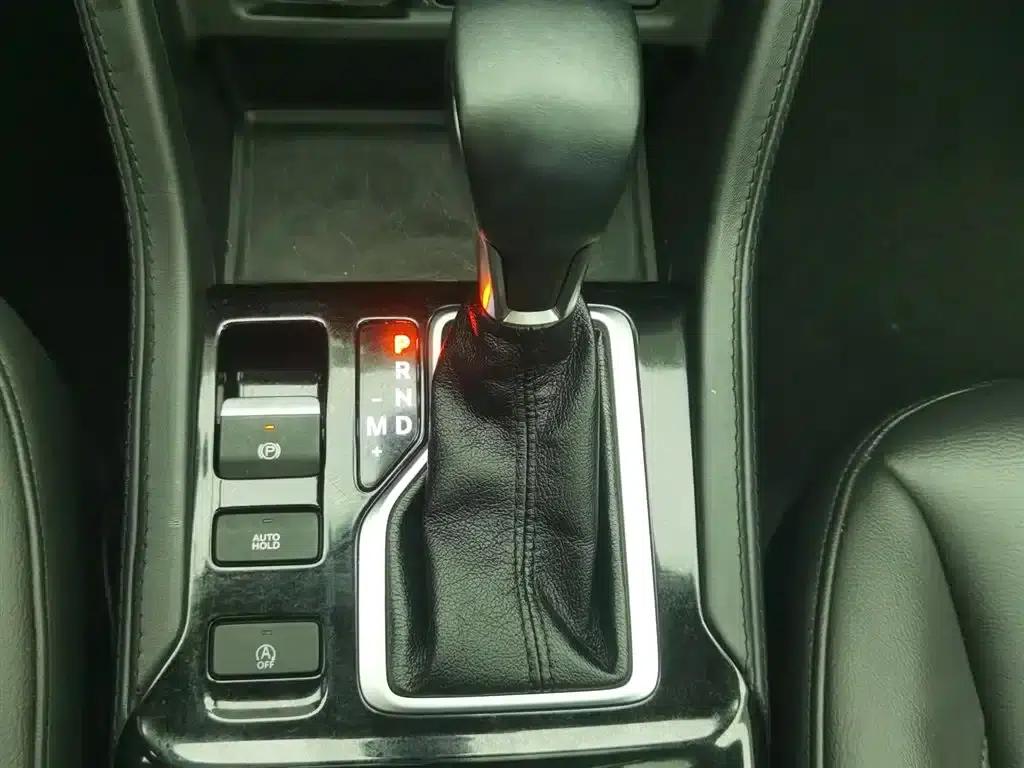 Grand Commander 2022 2.0T 2WD Luxury Edition — миниатюра 13