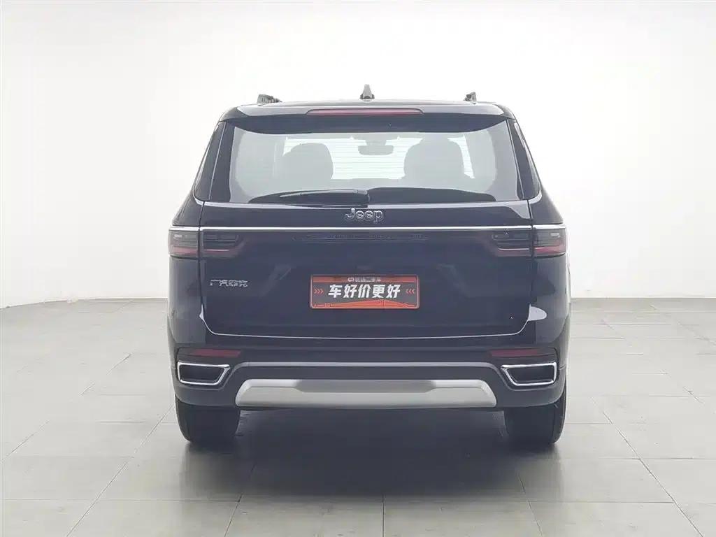 Grand Commander 2022 2.0T 2WD Luxury Edition — миниатюра 4