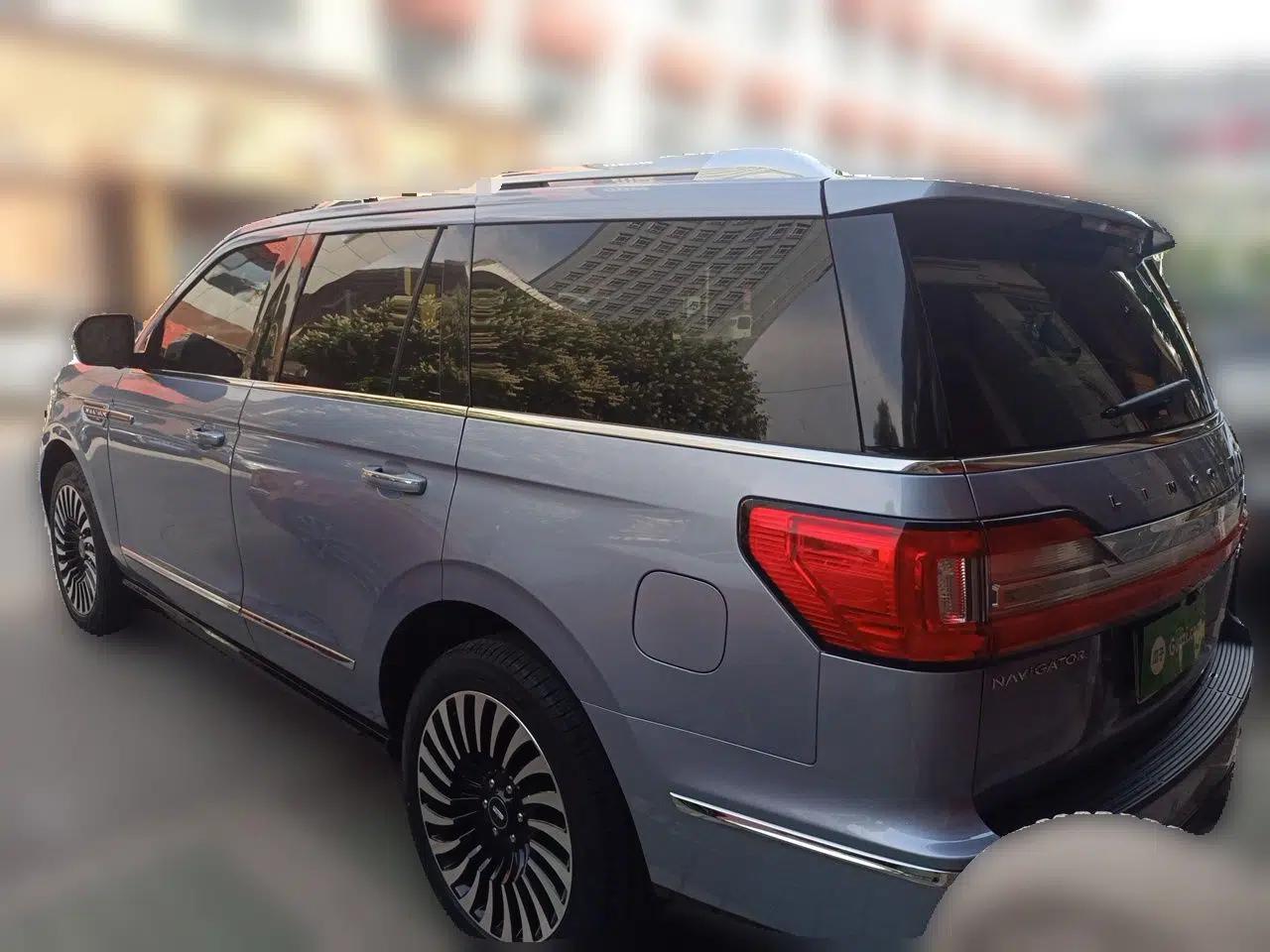 Lincoln Navigator 2020 3.5T Presidential Series — миниатюра 4