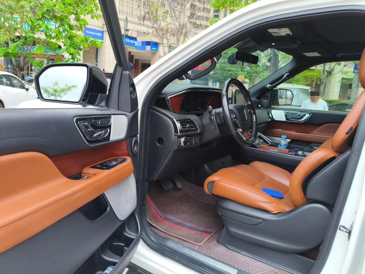 Lincoln Navigator 2018 3.5T Prestige Version China V Emission Standard — миниатюра 17