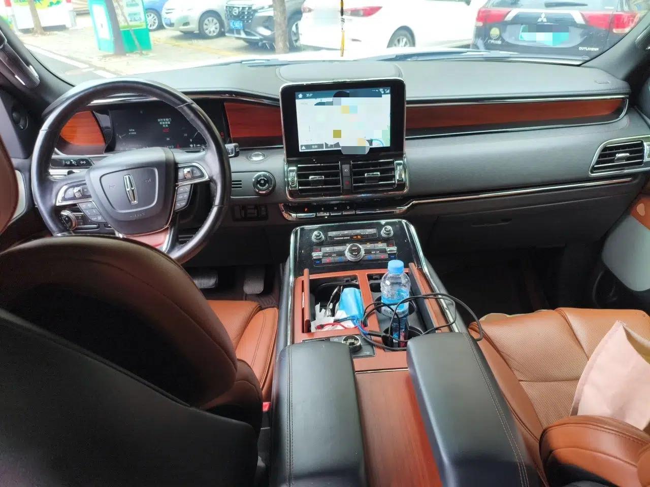 Lincoln Navigator 2018 3.5T Prestige Version China V Emission Standard — миниатюра 10