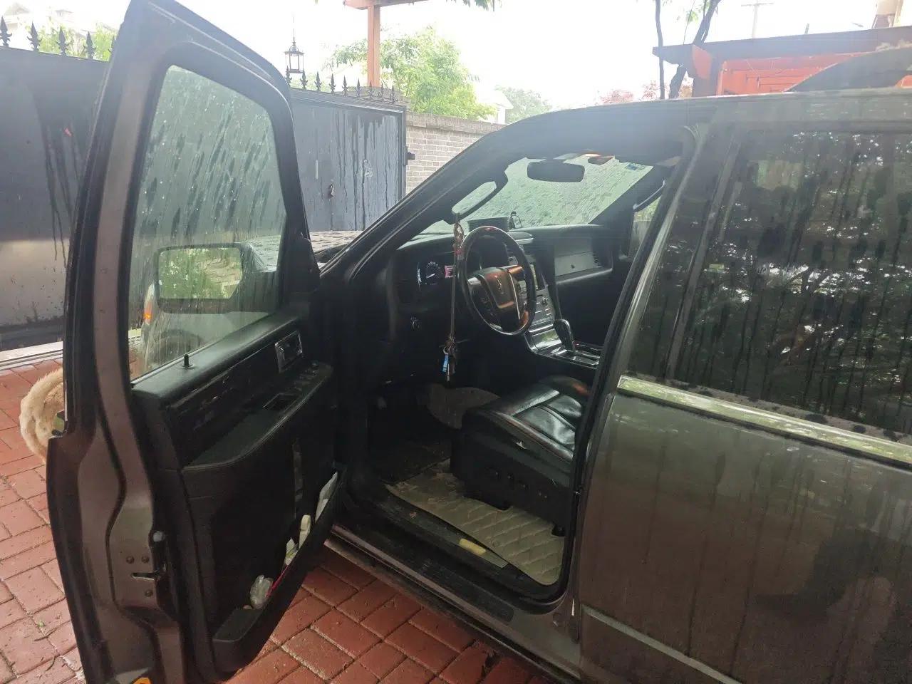 Lincoln Navigator 2016 3.5T AWD — миниатюра 17