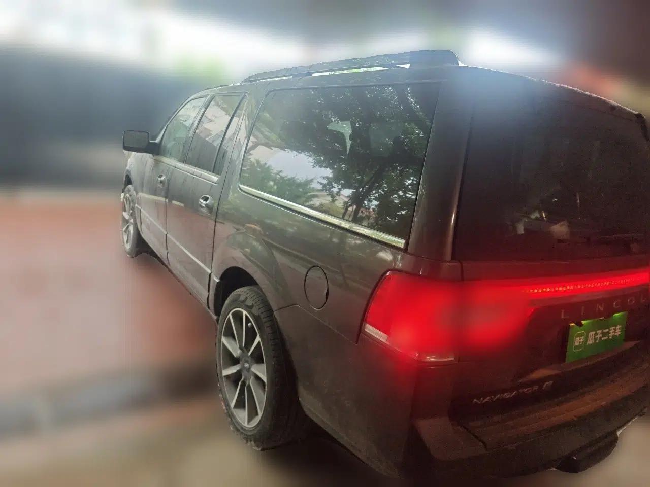 Lincoln Navigator 2016 3.5T AWD — миниатюра 4