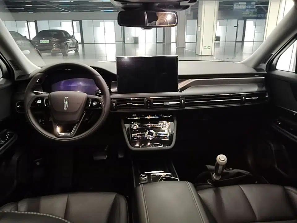 Lincoln Corsair 2022 2.0T Two-Wheel Drive Luxury Edition — миниатюра 13