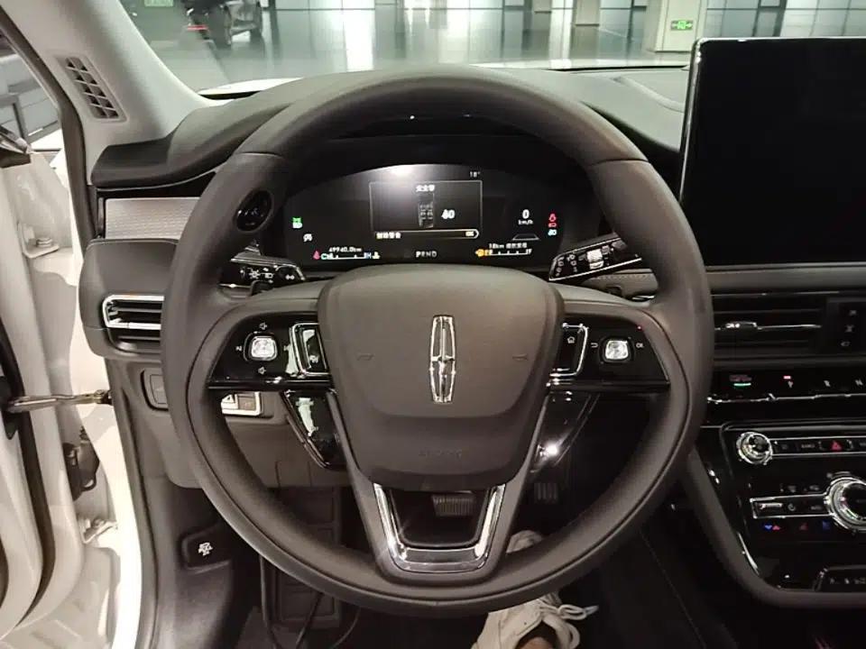 Lincoln Corsair 2022 2.0T Two-Wheel Drive Luxury Edition — миниатюра 14
