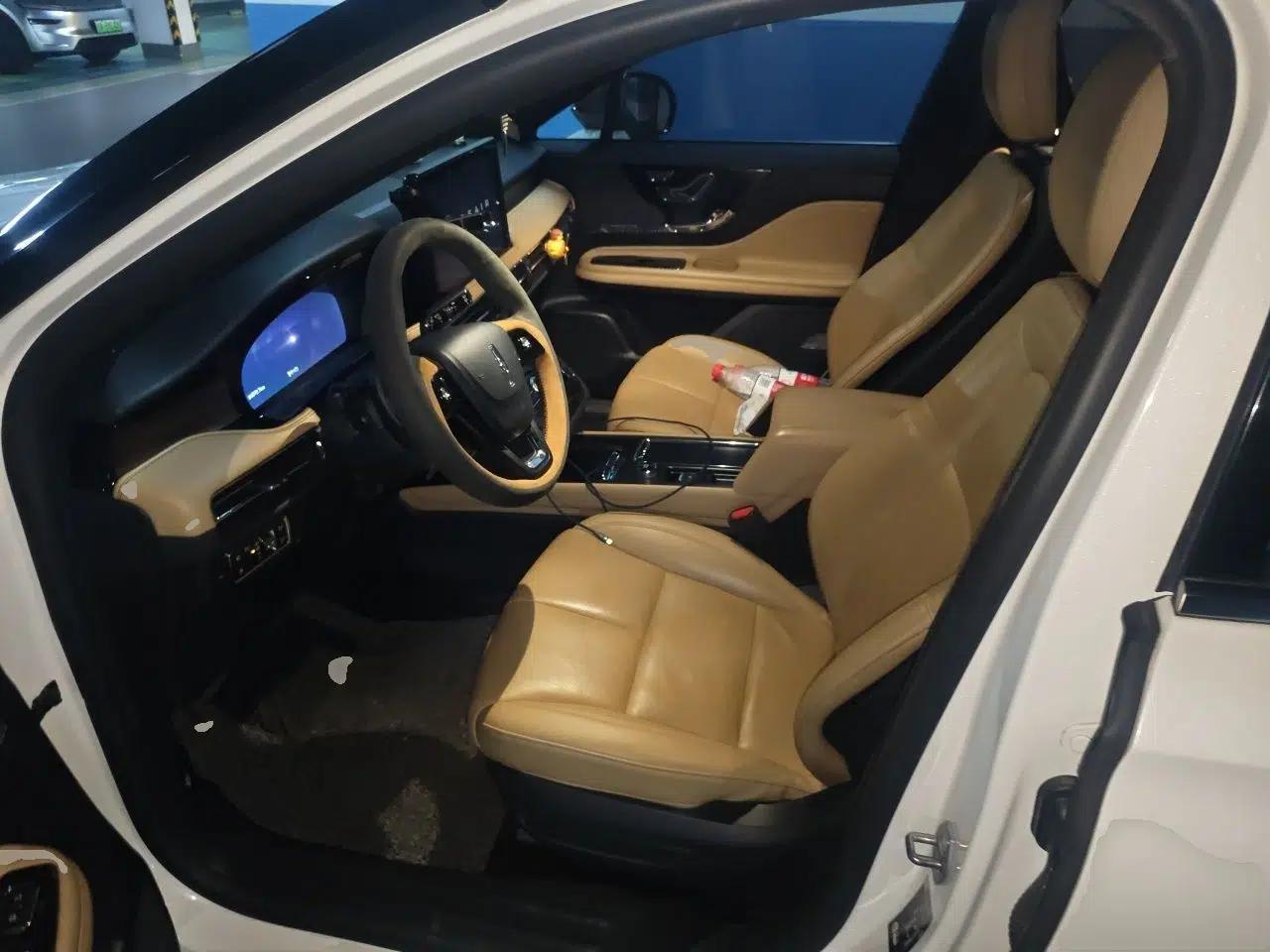 Lincoln Corsair 2022 2.0T Two-Wheel Drive Luxury Edition — миниатюра 16