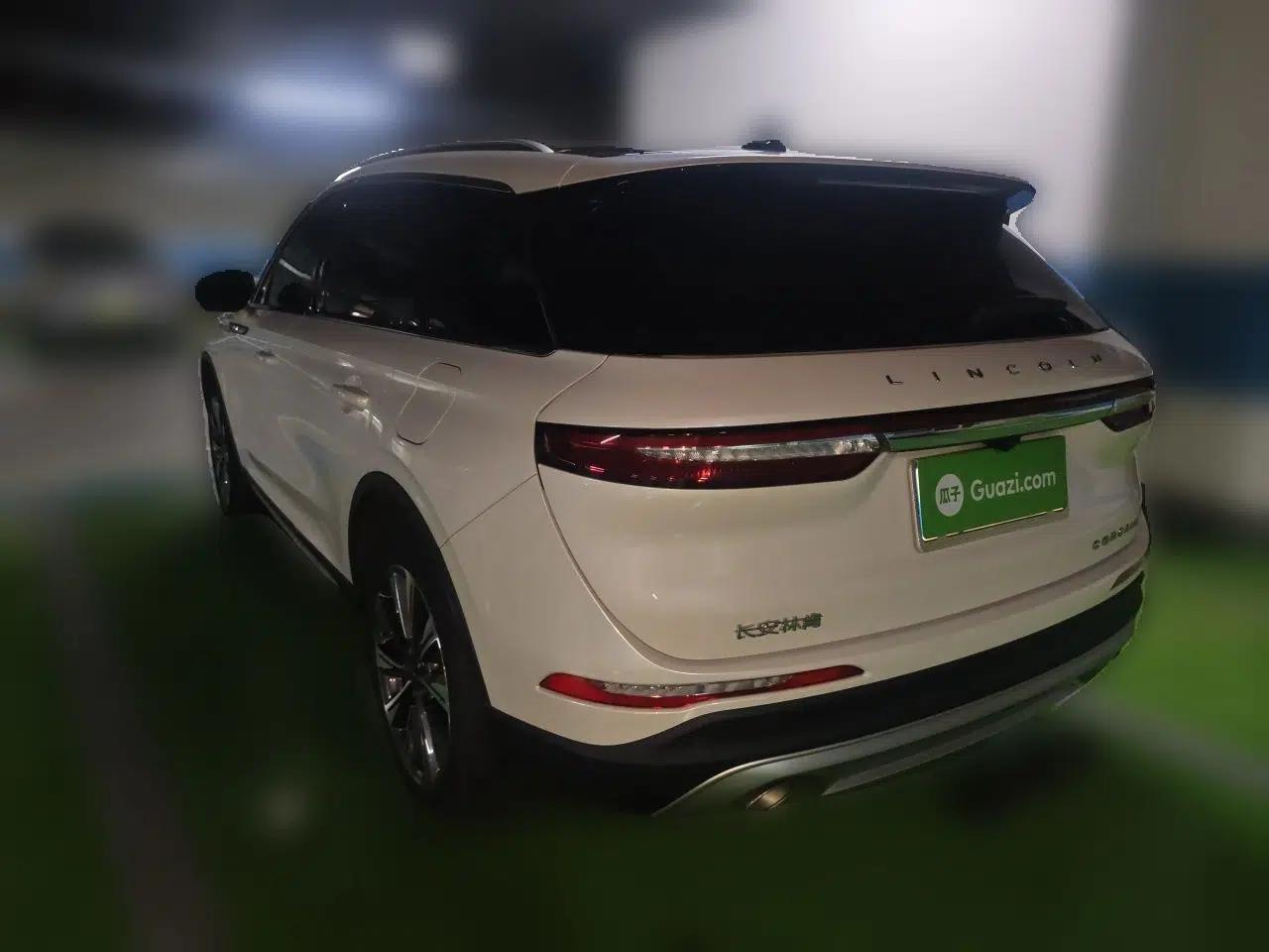 Lincoln Corsair 2022 2.0T Two-Wheel Drive Luxury Edition — миниатюра 4