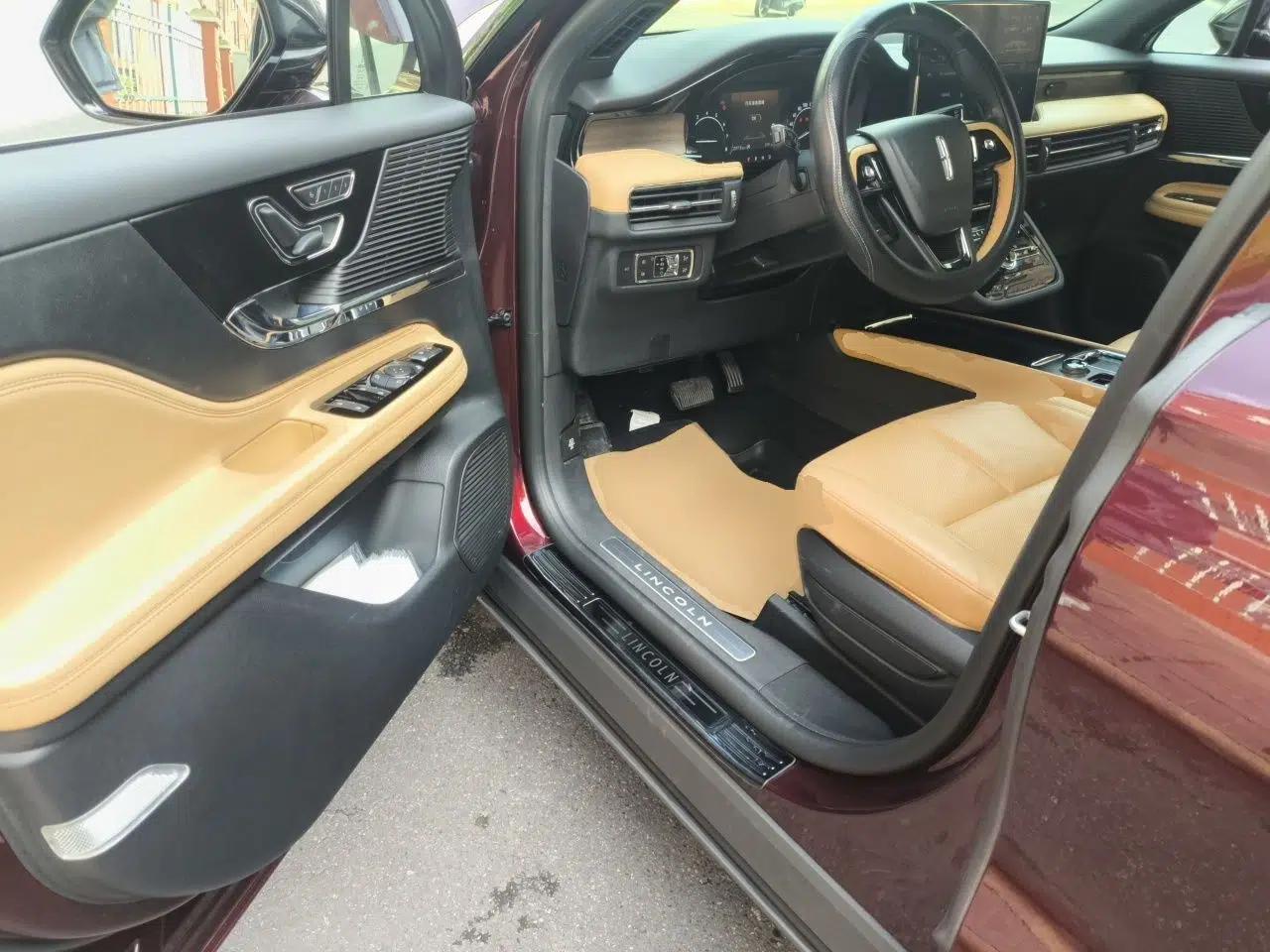 Lincoln Corsair 2020 2.0T Two-Wheel Drive Luxury Edition — миниатюра 17