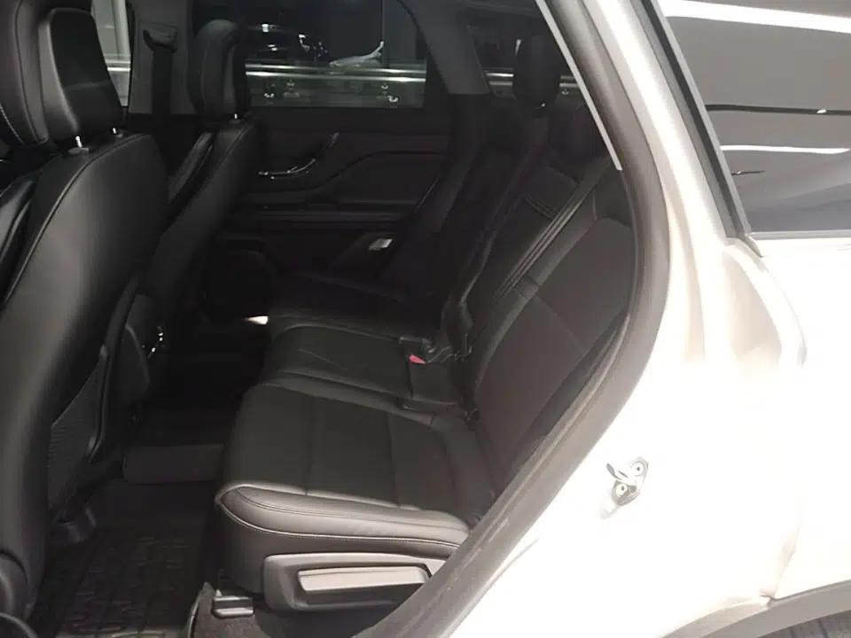 Lincoln Corsair 2022 2.0T Two-Wheel Drive Deluxe Edition — миниатюра 20