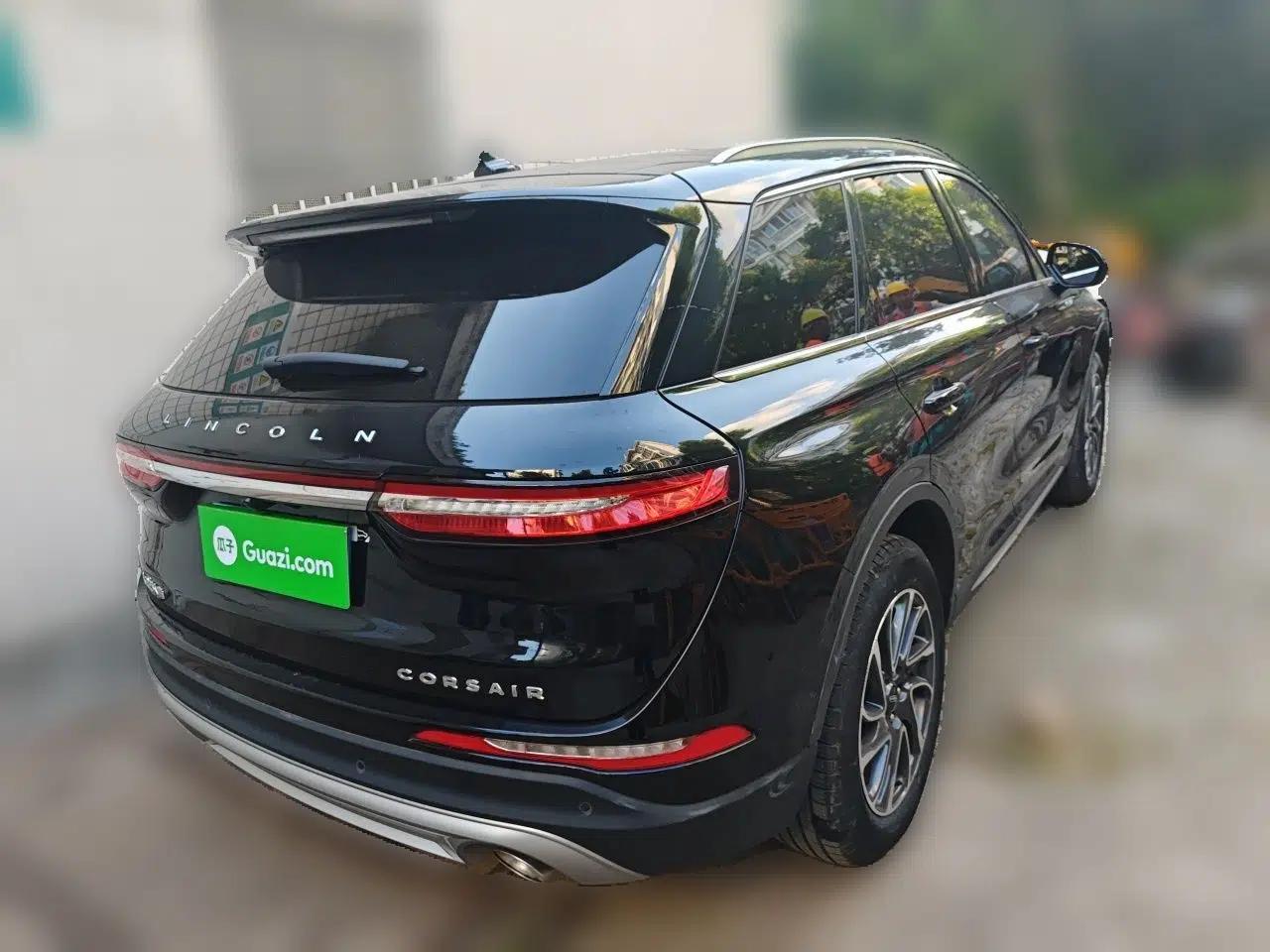 Lincoln Corsair 2021 2.0T Two-Wheel Drive Deluxe Edition — миниатюра 6