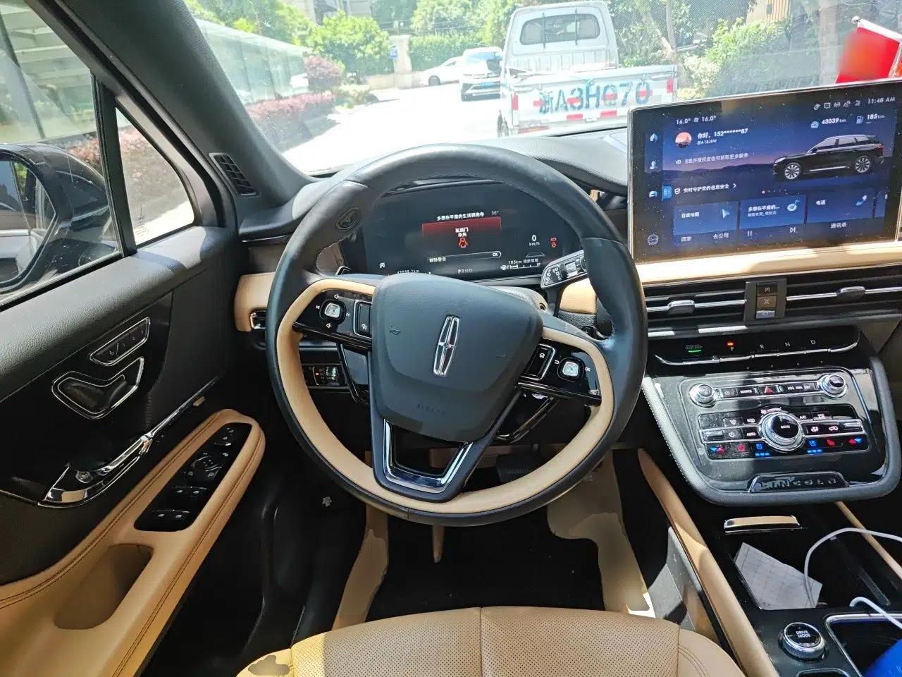 Lincoln Corsair 2022 2.0T Two-Wheel Drive Luxury Edition — миниатюра 11