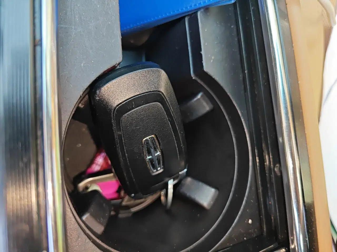 Lincoln Corsair 2022 2.0T Two-Wheel Drive Luxury Edition — миниатюра 9