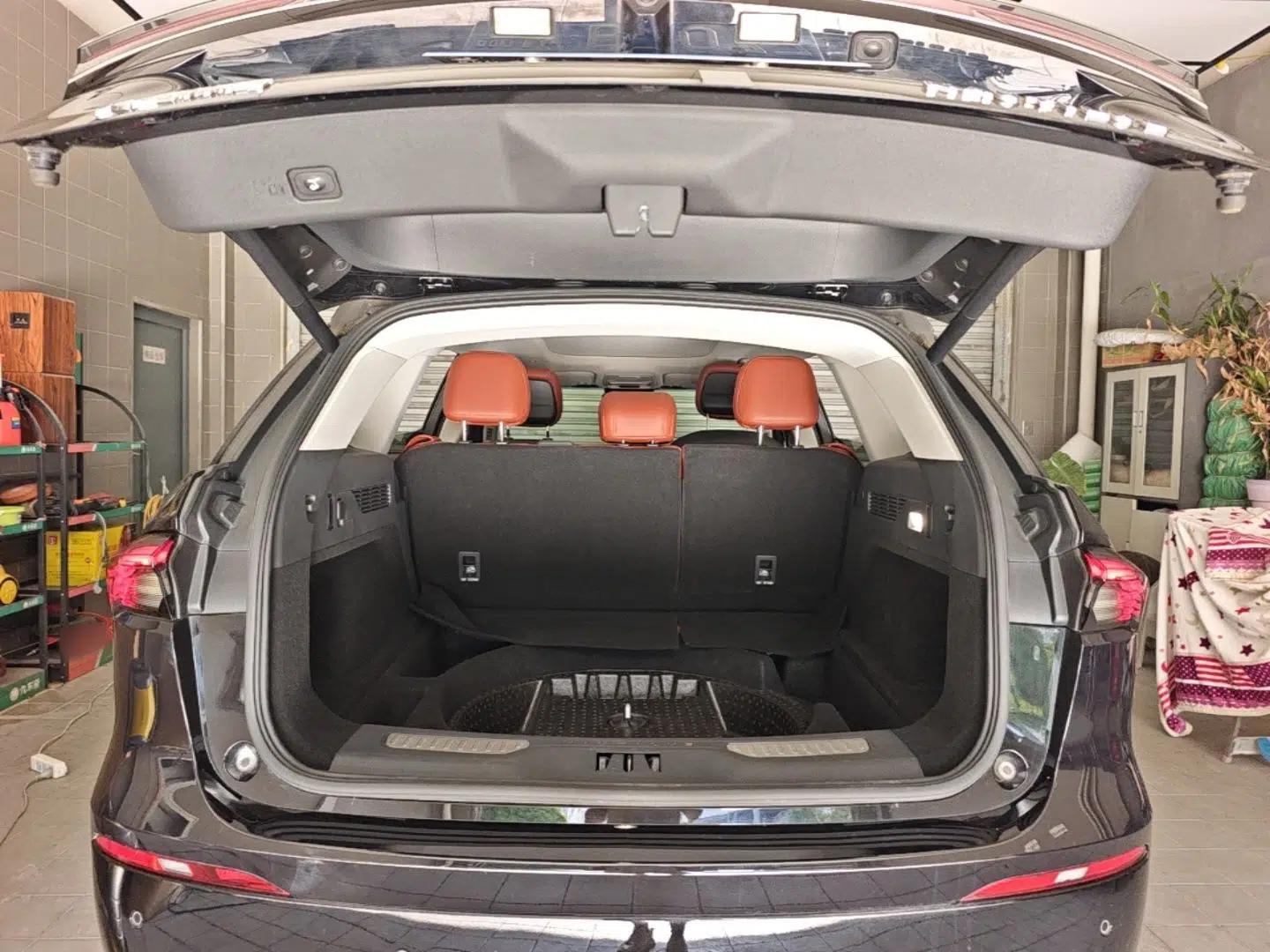 Lincoln Nautilus 2023 2.0T All-Wheel-Drive Luxury Hybrid Edition — миниатюра 22