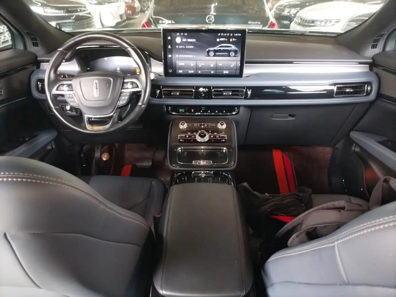 Lincoln Nautilus 2021 2.0T Four-Wheel Drive Luxury Edition — миниатюра 13
