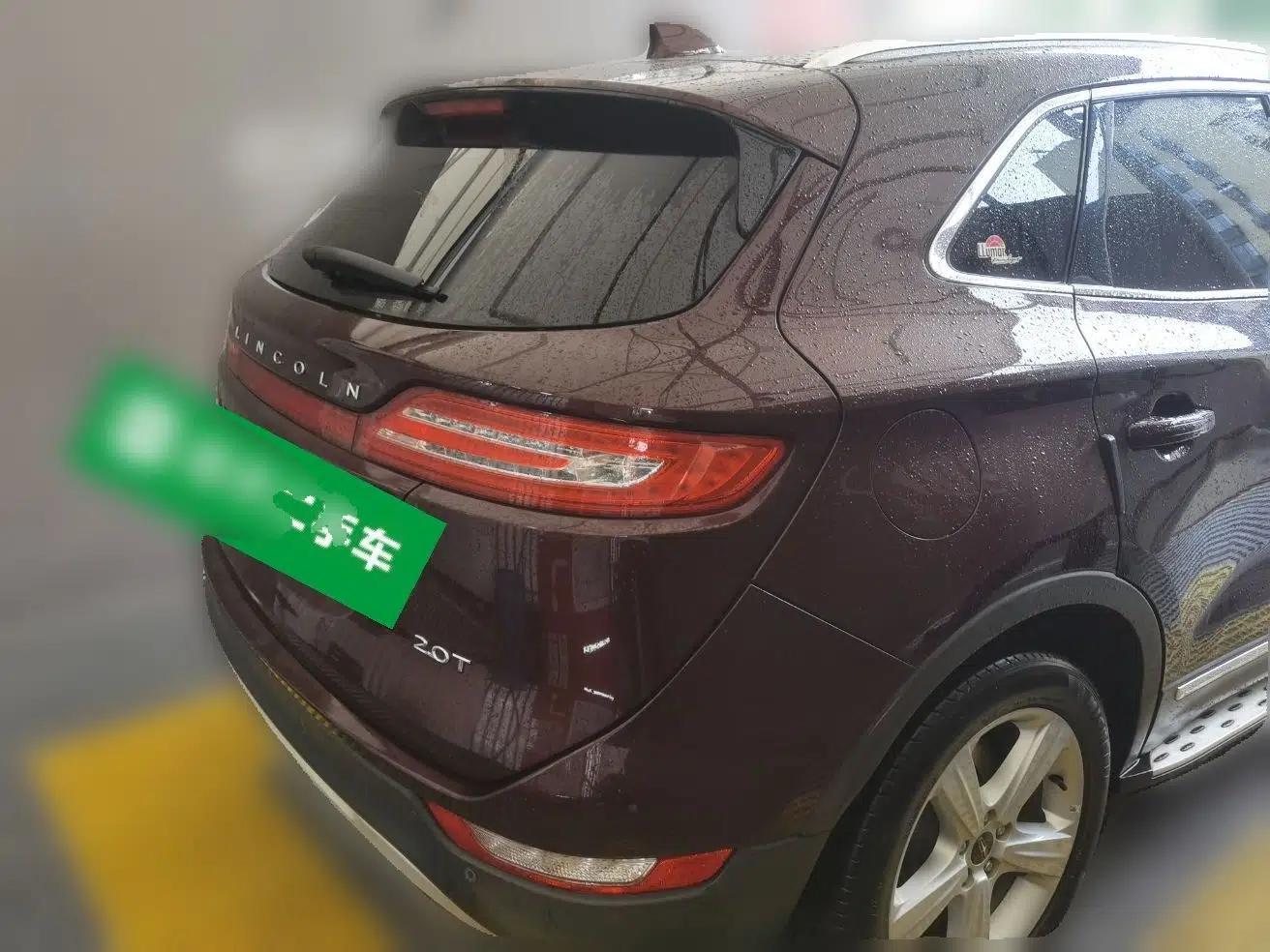 Lincoln MKC 2017 2.0T Two-Wheel Drive Deluxe Edition — миниатюра 6