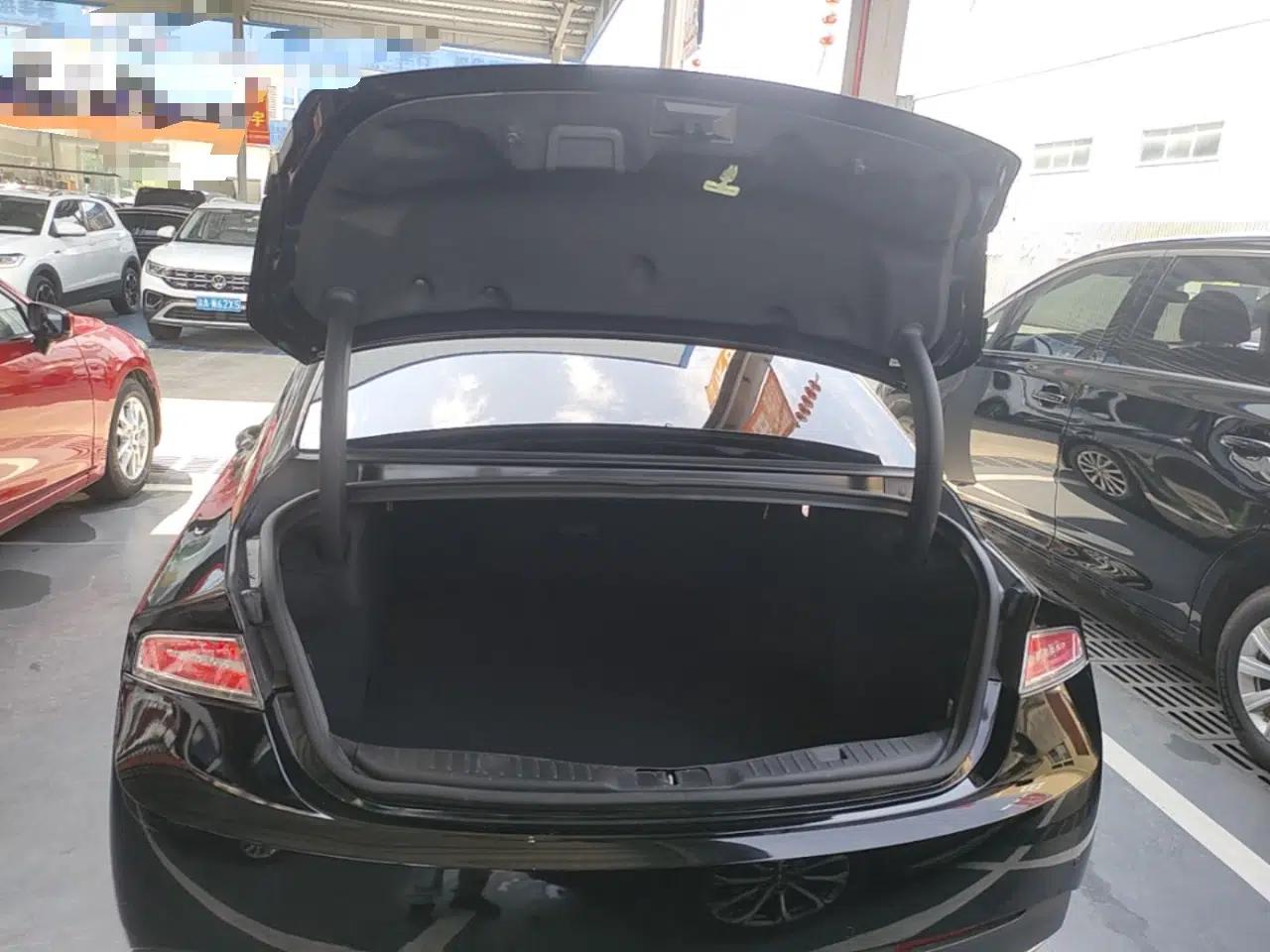 Lincoln MKZ 2019 2.0T Luxury Edition China VI — миниатюра 22