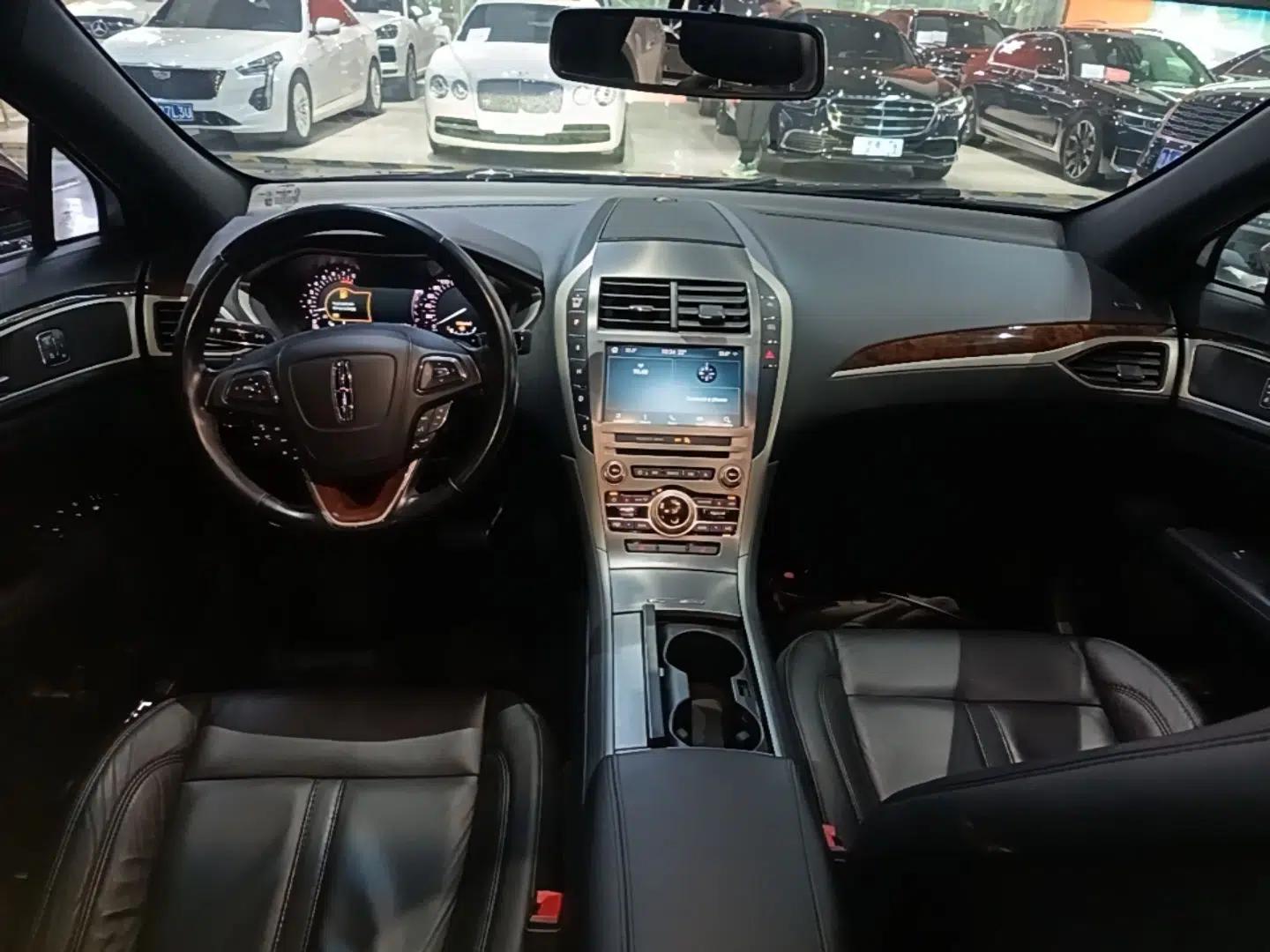 Lincoln MKZ 2018 2.0T Premium Edition — миниатюра 13