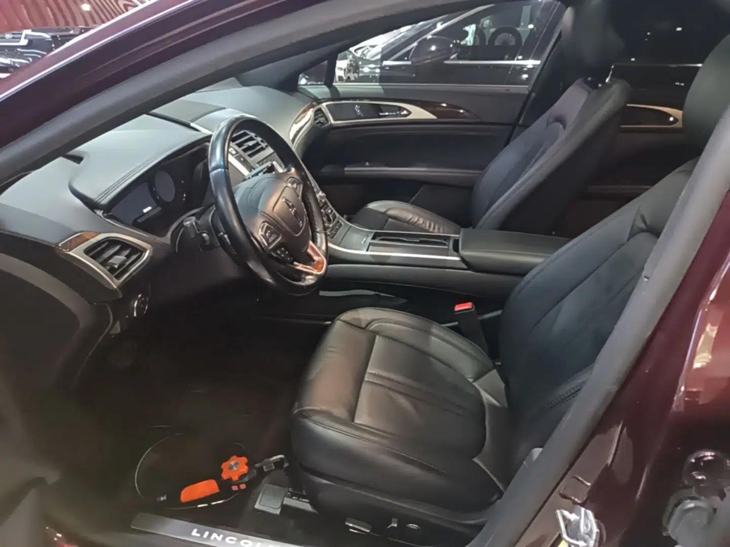 Lincoln MKZ 2018 2.0T Premium Edition — миниатюра 18