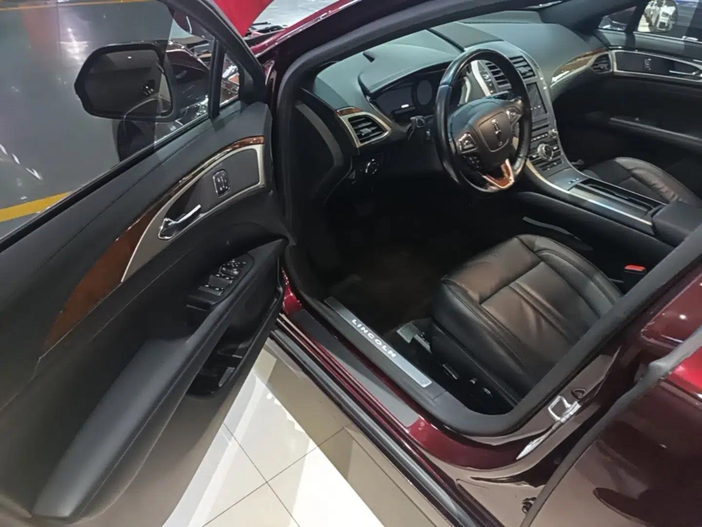 Lincoln MKZ 2018 2.0T Premium Edition — миниатюра 19