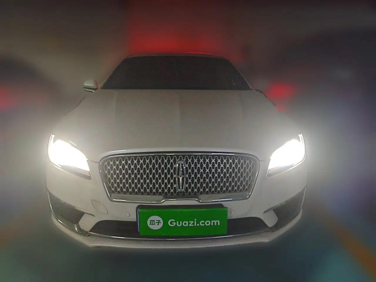 Lincoln MKZ 2018 2.0T Premium Edition — миниатюра 2