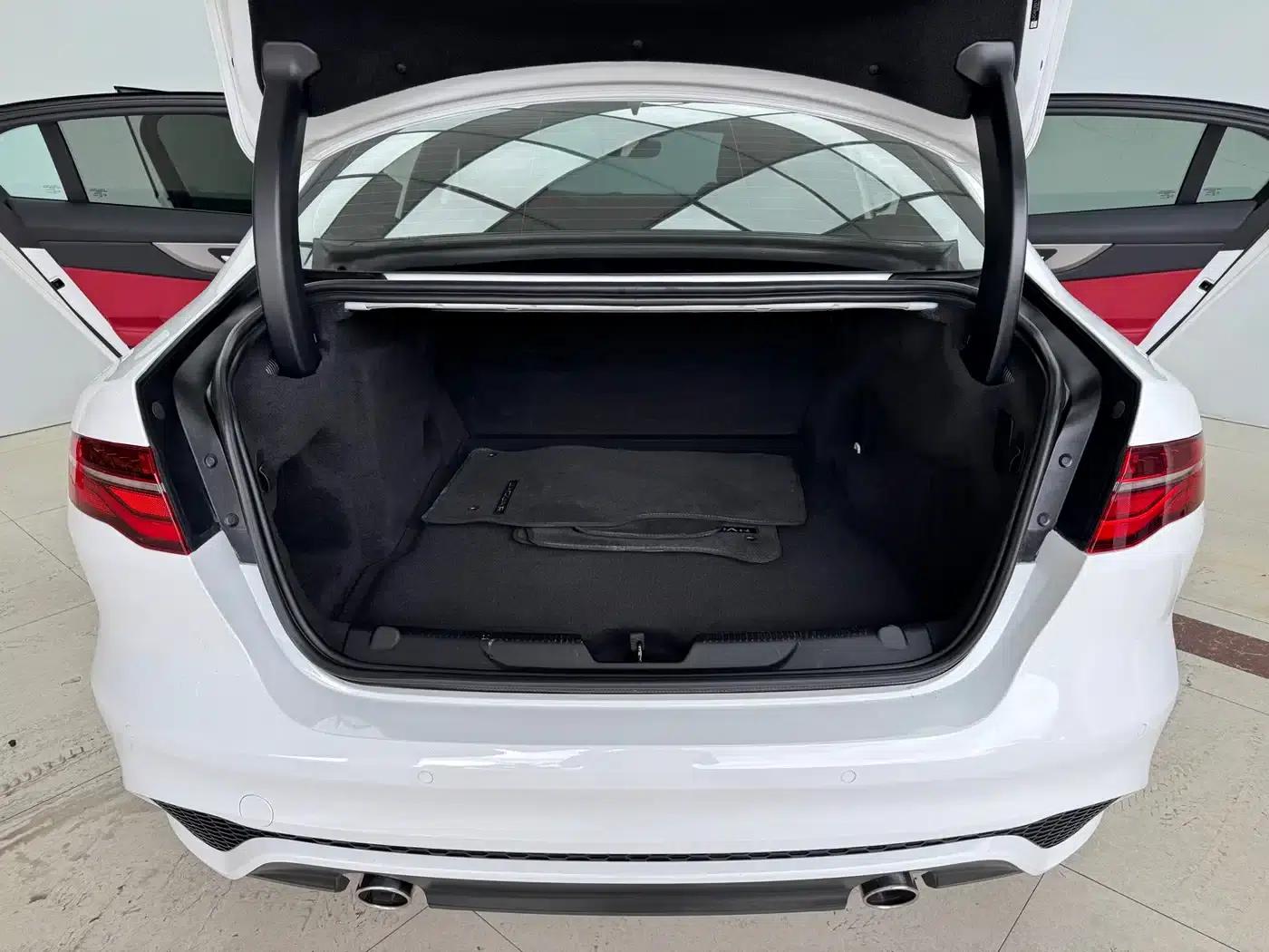 2023 Jaguar XEL 2.0T 250PS R-DYNAMIC S Progressive Sport Edition — миниатюра 22