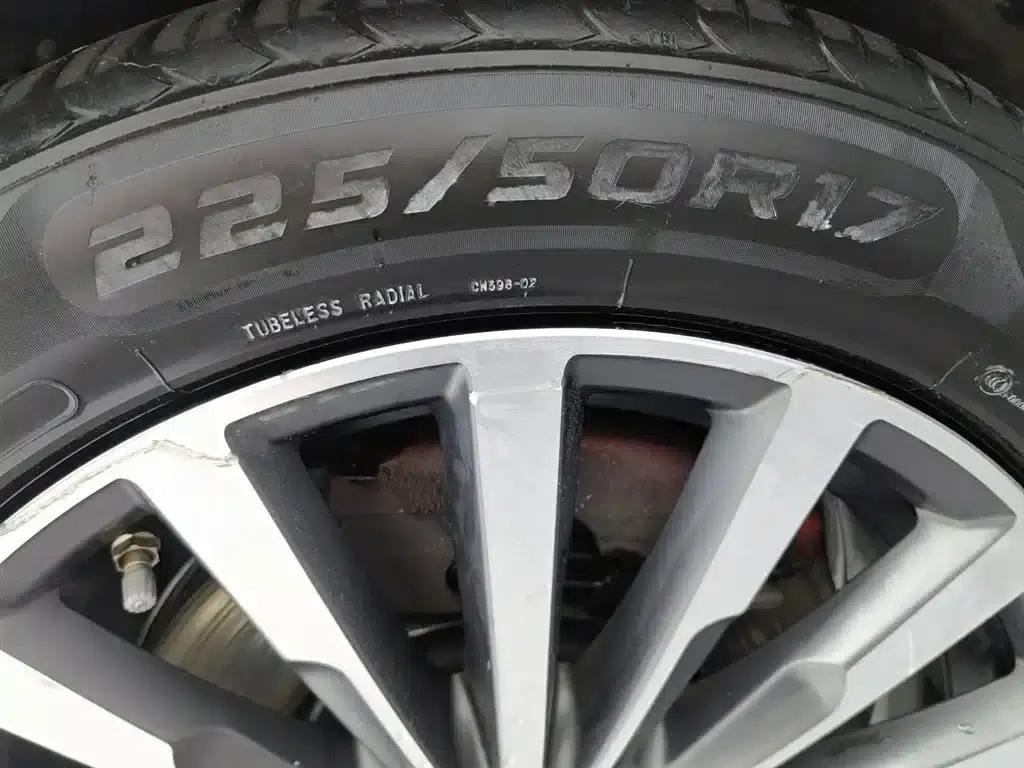 Jaguar XEL 2020 2.0T 200PS R-DYNAMIC Youth Sport Edition — миниатюра 24