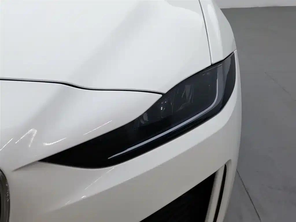 Jaguar XEL 2020 2.0T 200PS R-DYNAMIC Youth Sport Edition — миниатюра 7
